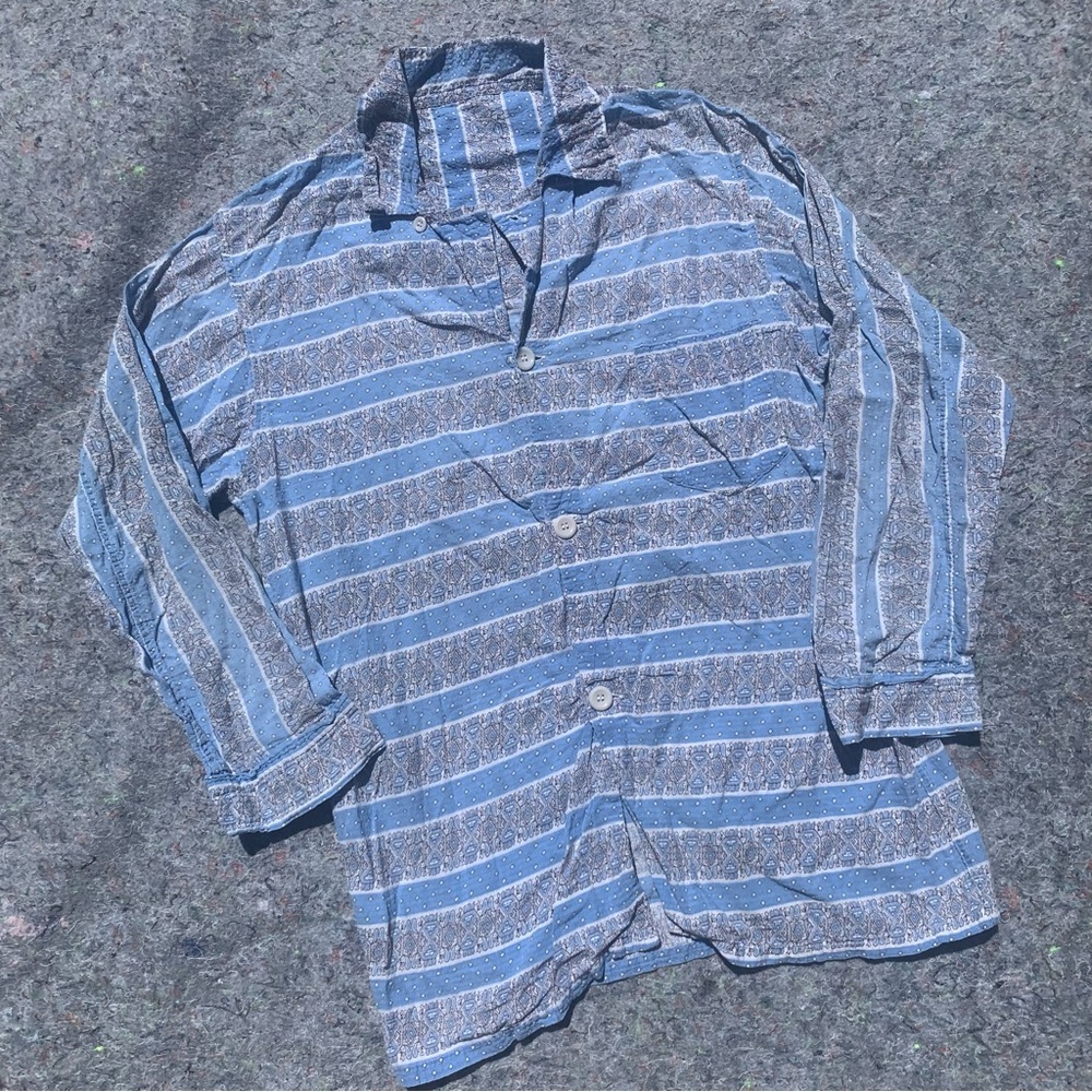 Antique vintage 30s 40s 50s baby blue soft cotton pajama top / layering blouse
